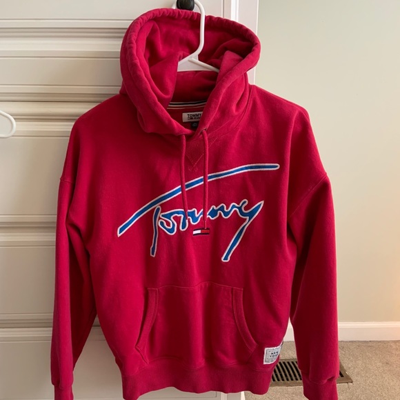 Tommy Hilfiger | Tops | Tommy Hilfiger Tommy Jeans Signature Hoodie |  Poshmark